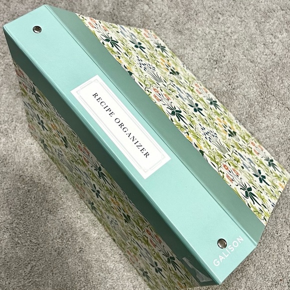 🎁 Recipe Book 3-ring Binder Organizer for Your Favorite Recipes 11.5” x 11” NWT - Picture 2 of 6